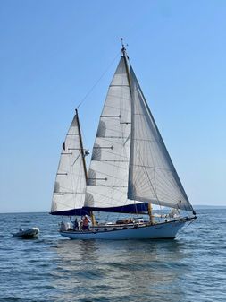 Herreshoff Nereia Molly's Cove 38 image