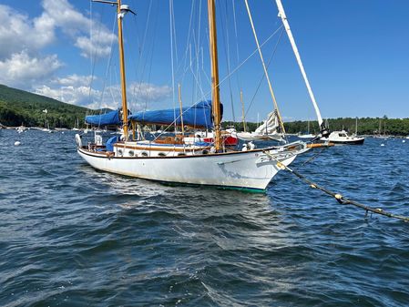 Herreshoff Nereia Molly's Cove 38 image