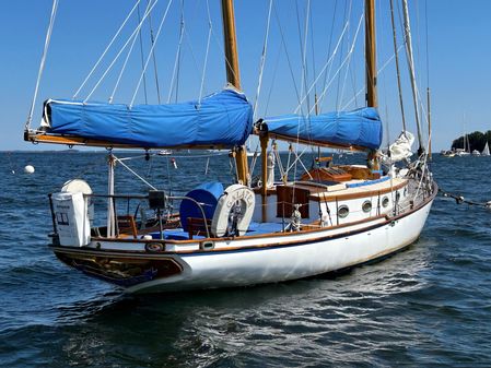 Herreshoff Nereia Molly's Cove 38 image