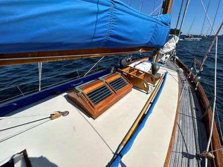 Herreshoff Nereia Molly's Cove 38 image