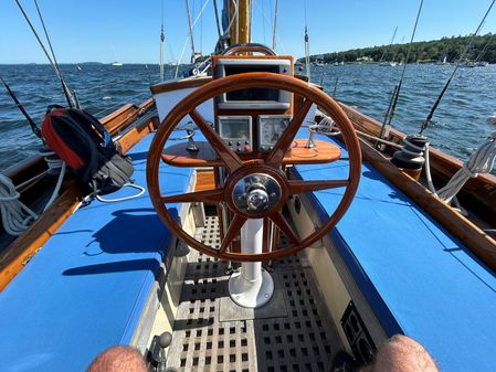 Herreshoff Nereia Molly's Cove 38 image