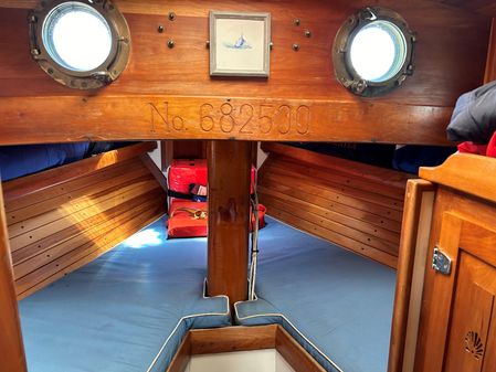 Herreshoff Nereia Molly's Cove 38 image