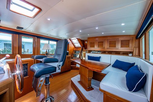 Offshore Yachts 62 Pilot House image