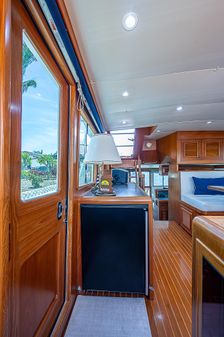 Offshore Yachts 62 Pilot House image