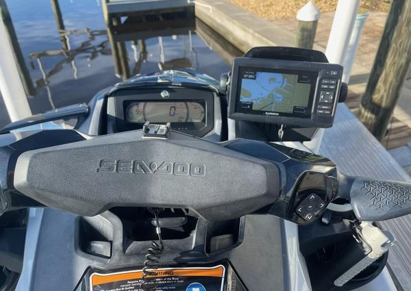 Sea-doo FISH-PRO image