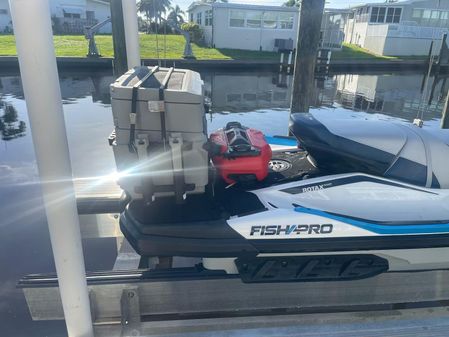 Sea-doo FISH-PRO image