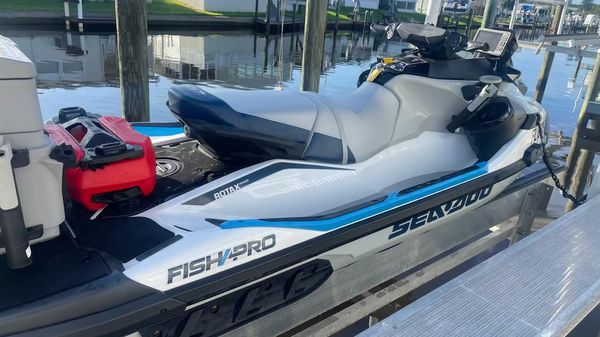 Sea-Doo FISH PRO 