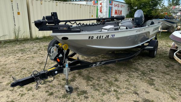 Alumacraft Voyageur 175 Tiller