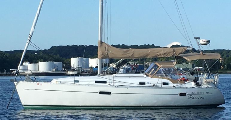 Beneteau 361 - main image