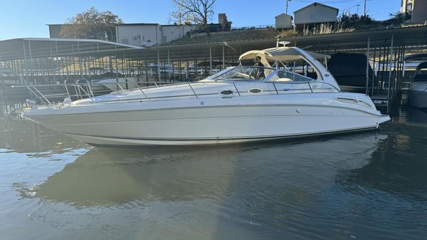 Sea Ray 360 Sundancer 