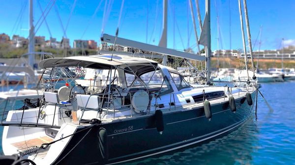 Beneteau Oceanis 58 