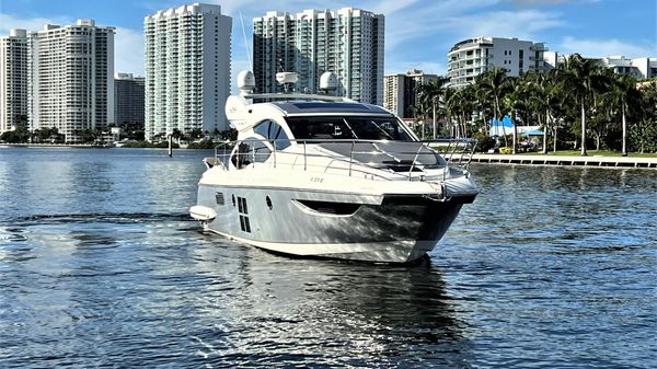 Azimut 40S