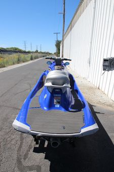 Yamaha-waverunner VX-CRUISER image