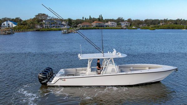 SeaVee 390Z