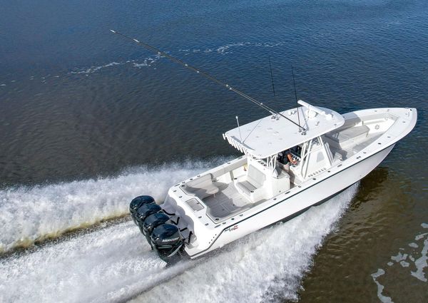 SeaVee 390Z image