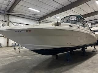 Sea Ray 320 Sundancer image