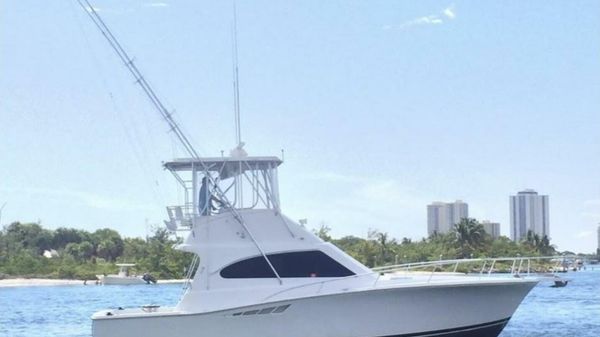 Luhrs 40 Convertible 