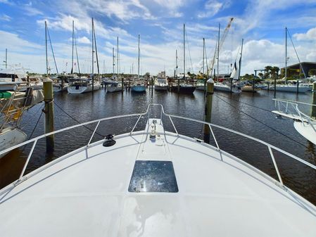 Luhrs 40 Convertible image