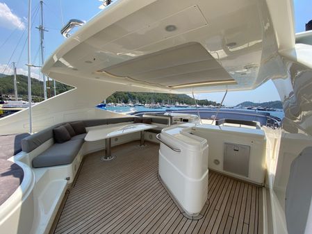 Ferretti Yachts 881 HT image