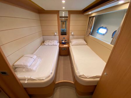 Ferretti Yachts 881 HT image