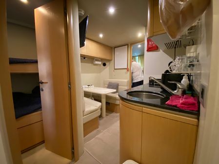 Ferretti Yachts 881 HT image