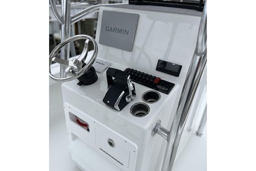 Pair-customs 27-CENTER-CONSOLE image