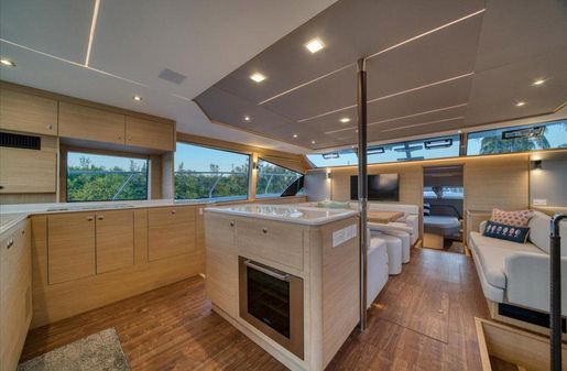 Aquila 54 image