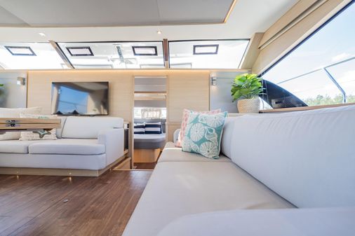 Aquila 54 image