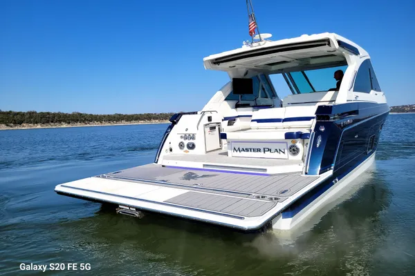 Formula 380-SUPER-SPORT-CROSSOVER-I-O image