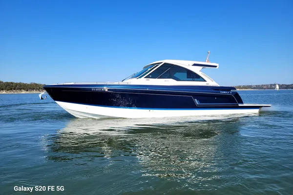 Formula 380-SUPER-SPORT-CROSSOVER-I-O image