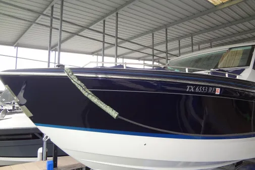 Formula 380 Super Sport Crossover I/O image