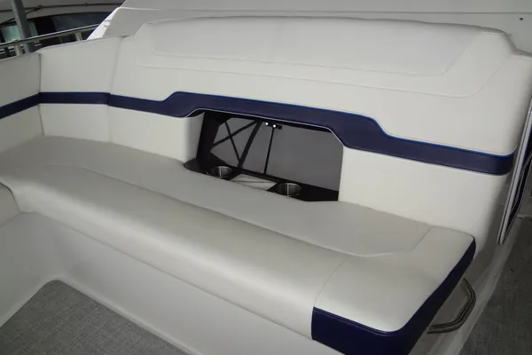 Formula 380-SUPER-SPORT-CROSSOVER-I-O image