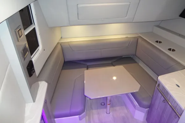 Formula 380-SUPER-SPORT-CROSSOVER-I-O image