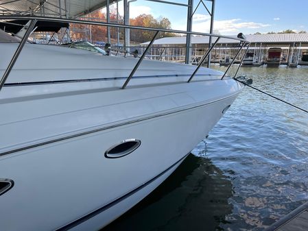 Rinker 350 Express Cruiser image