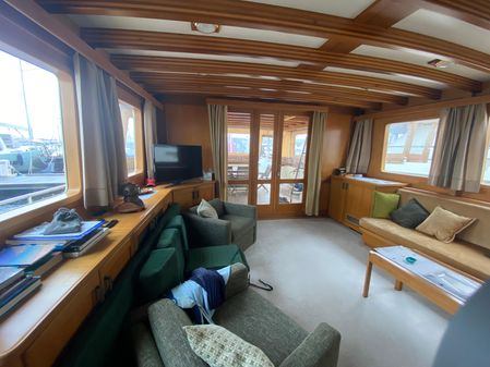 Custom TRAWLER 24 image