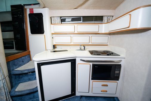 Sea Ray 370 Sundancer image