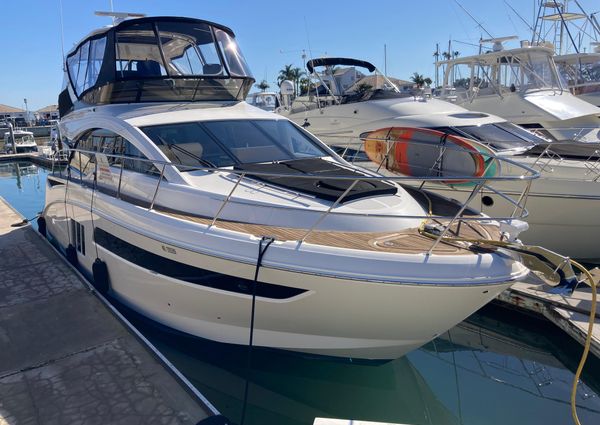 Sea Ray Fly 510 image