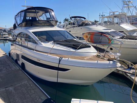 Sea Ray Fly 510 image