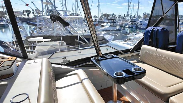 Sea Ray Fly 510 image