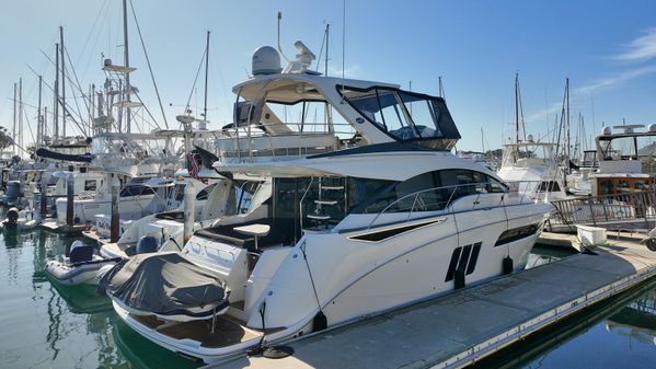 Sea Ray Fly 510 image