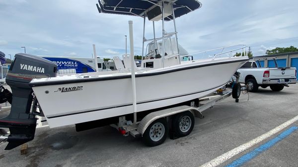 Mako 222