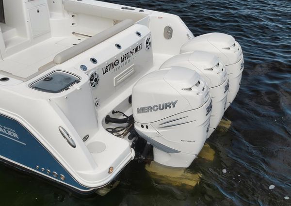 Boston Whaler 345 Conquest image