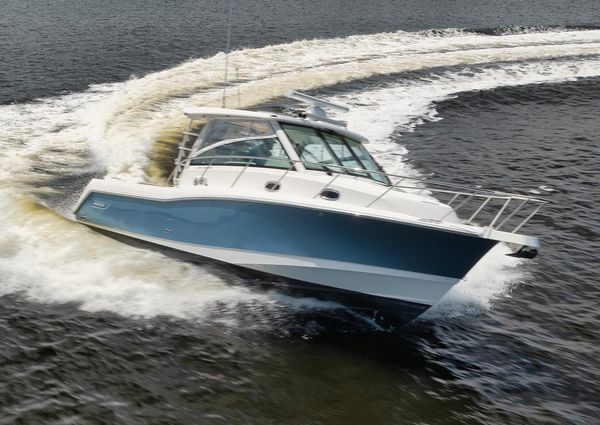 Boston Whaler 345 Conquest image