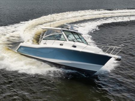 Boston Whaler 345 image