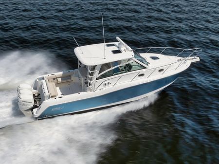 Boston Whaler 345 Conquest image