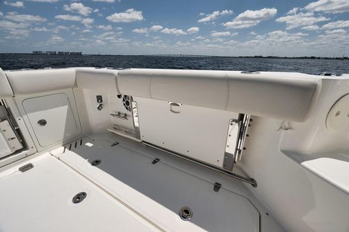 Boston Whaler 345 Conquest image