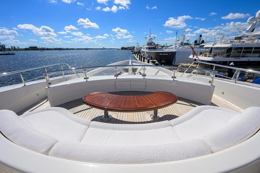 Westport Tri-Deck image