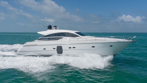 Pershing 64