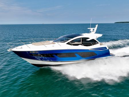 Sunseeker Predator 50 image