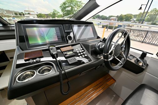 Sunseeker Predator 50 image